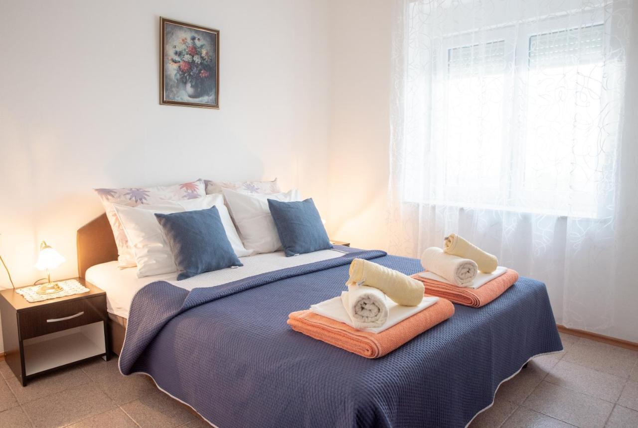 Apartmani Silvana&Vera Senj  Ngoại thất bức ảnh